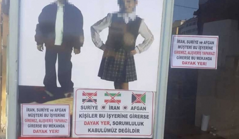 لافتة عنصرية ضد السوريين تثير حفيظة الإعلام التركي.. والشرطة تتدخل