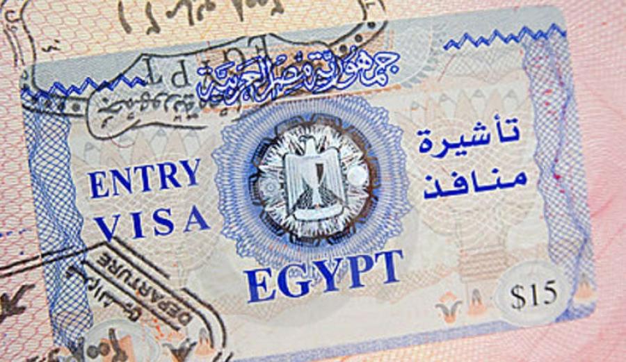 السلطات المصرية تصدر قراراً بالسماح للسوريين المقيمين باستقدام ذويهم