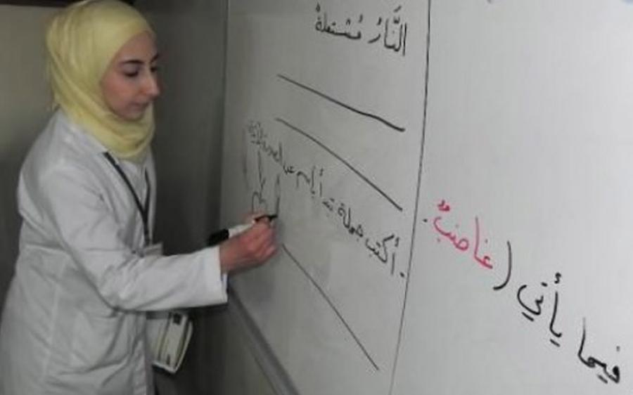 اللاجئون السوريون يفتتحون مدرسة جديدة في إسطنبول