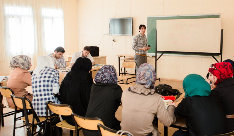 وزير التربية التركي: نحن بحاجة لمدرسين يتقنون العربية والتركية