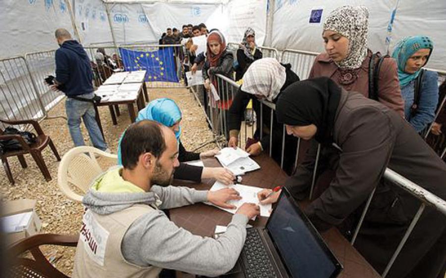 الإتحاد الأوربي ينشأ صندوقاً لمعالجة أزمة 400 ألف لاجئ سوري