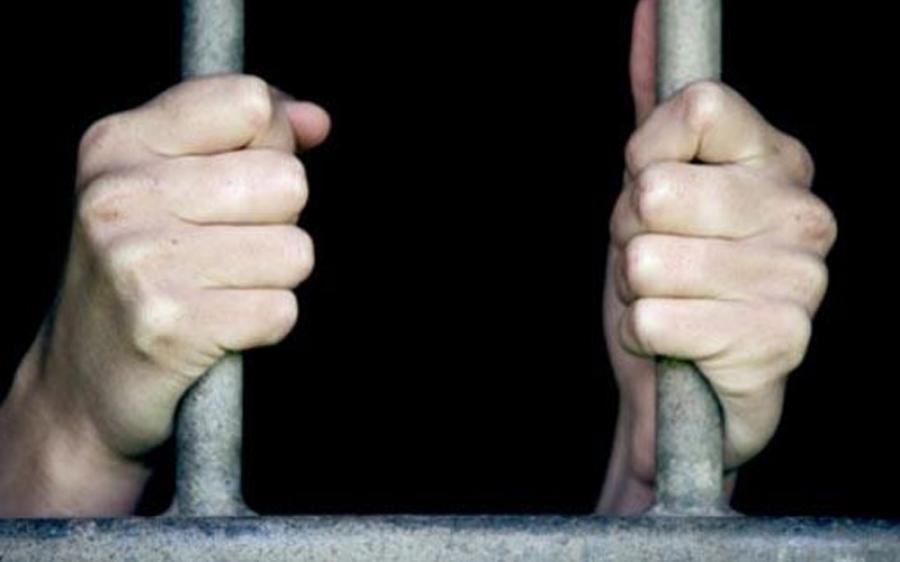 اثنان منهما سوريان .. برلين : السجن لثلاثة أشخاص بتهمة تهريب لاجئين سوريين من إيطاليا إلى ألمانيا و الدول الإسكندنافية