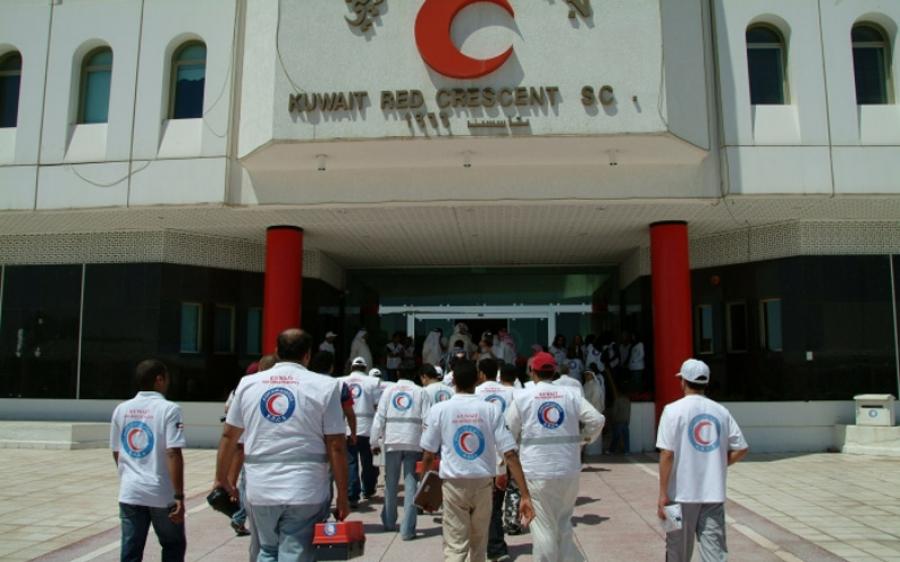 الهلال الأحمر الكويتي يوزع مساعدات على 900 أسرة سورية في الأردن 