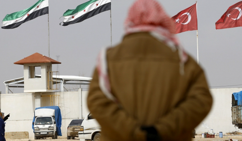 سوريون يوجهون رسالة هامة للشعب التركي Türkiye’deki Suriyeliler Türklere önemli bir mesaj verme çabasında